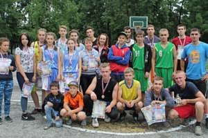 В середине июля в пос. Волочаевке состоялось открытое первенство Смидовичского района по стритболу